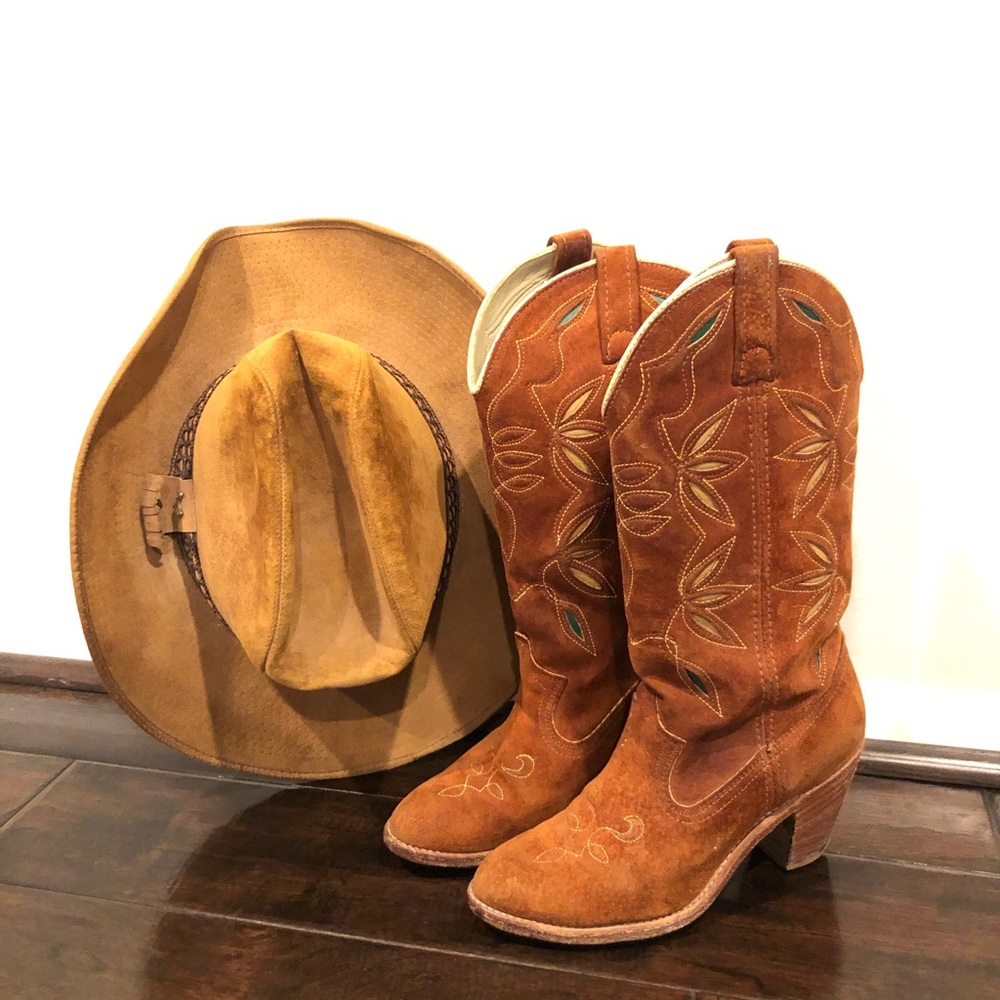 Suede vintage Acme cowboy boots 💥
